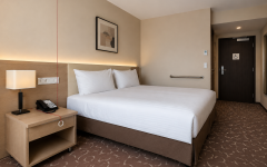 Hotel Holiday Inn Józefów
